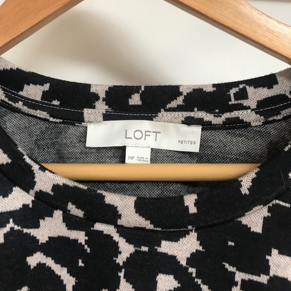 Loft leopard print puffed bell sleeved top 552103 - Picture 4 of 10